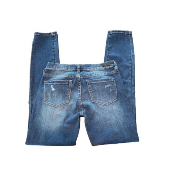 BlankNYC Mid-Rise Distressed Skinny Classique Jeans - Picture 3 of 6